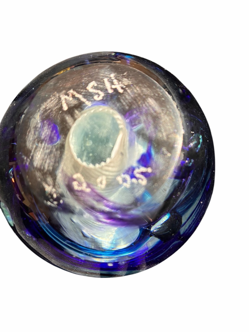 Mount St Helens Ash Art Glass Egg Paperweight Signed - Picture 8 of 10